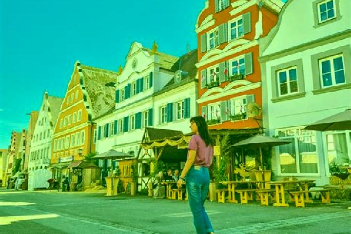 Lily, 37 — Escort in Oettingen in Bayern, Germany