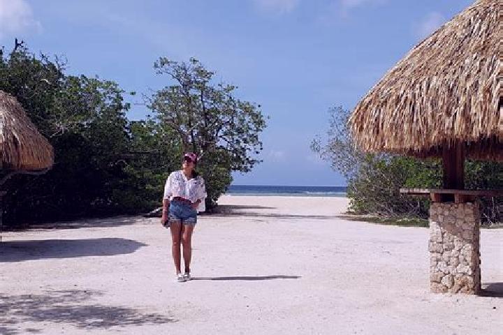 Lily, 37 — Escort in Pos Chiquito, Aruba
