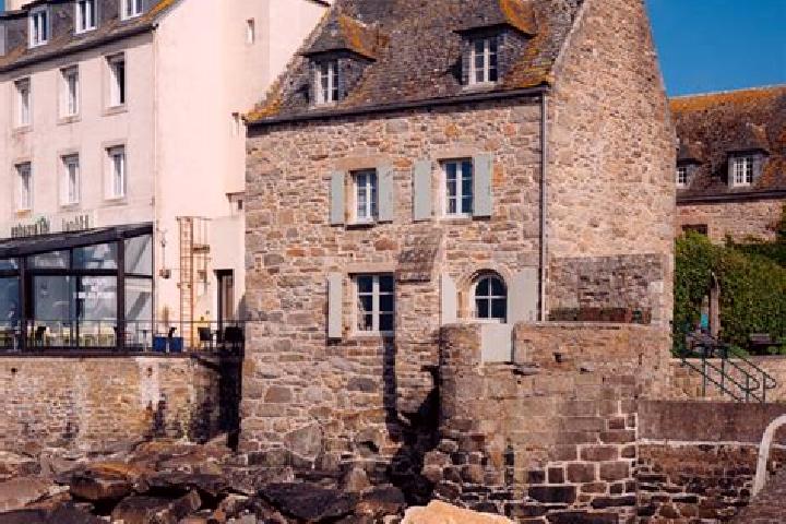 Lily, 37 — Escort in Roscoff, France