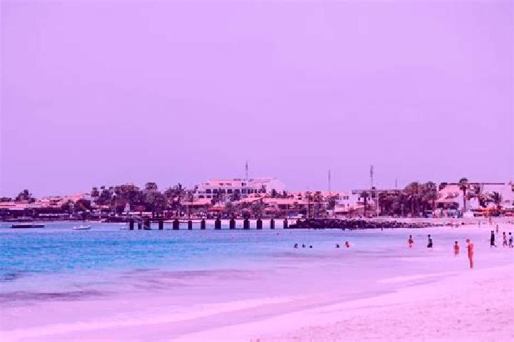 Lily, 37 — Escort in Salineiro, Cape Verde