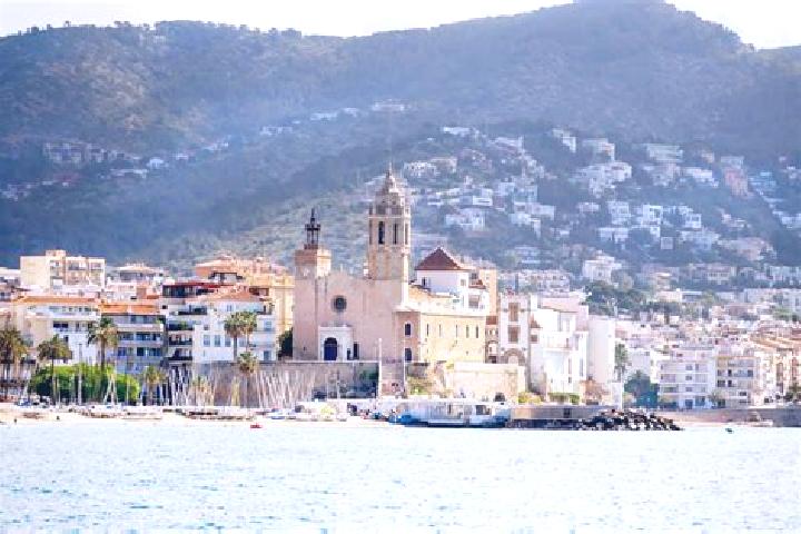 Lily, 37 — Escort in Sitges, Spain