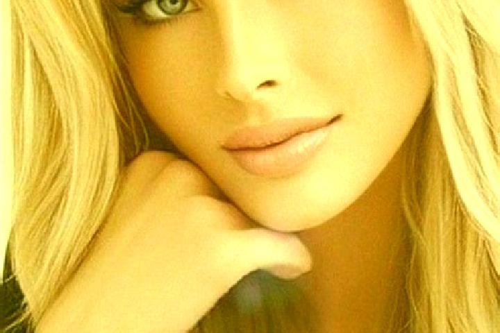 Lily, 38, a dark blonde blue-eyed indian companion based in Santa Ana. Offering GFE, Overnight, Girlfriend Experience, Domination. Available for incall and o...