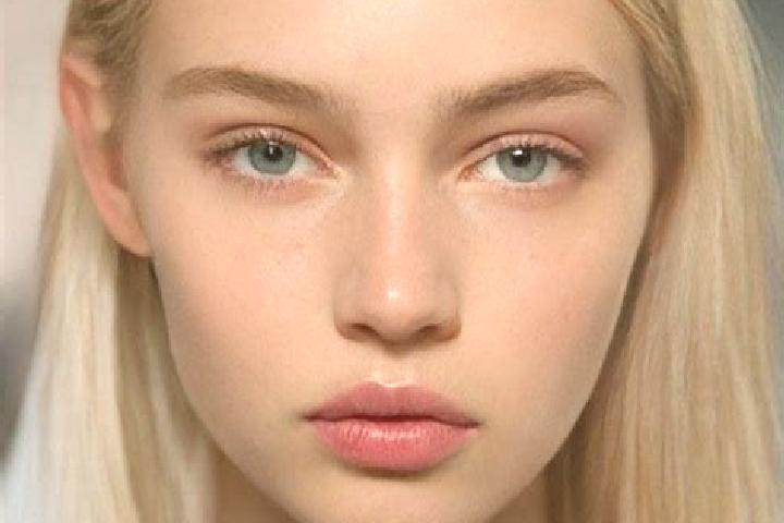Lily, 38, a platinum blonde grey-eyed caucasian companion based in Batibati. Offering GFE, Striptease, Overnight, Deep French Kissing. Available for incall a...