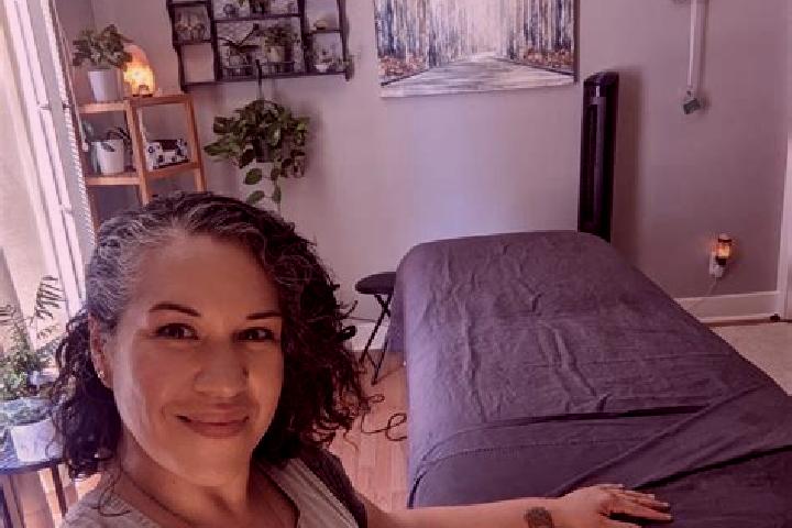 Lily, 38, a red grey-eyed ebony companion based in Craciunei. Offering Massage, Tantra, Travel Companion, Overnight. Available for incall and outcall, overni...