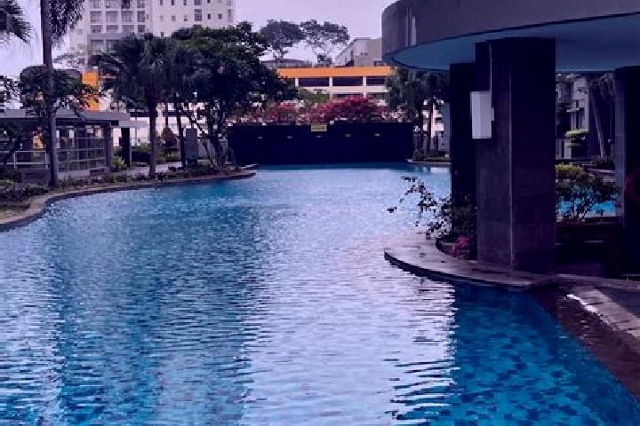 Lily, 38 — Escort in Abang, Indonesia