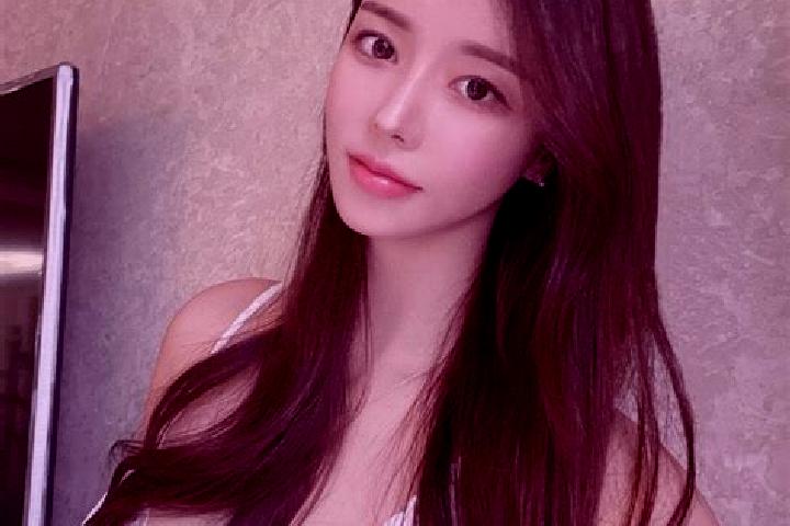 Lily, 38 — Escort in Bai anba, China