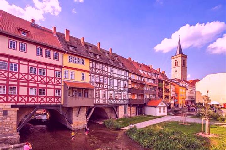 Lily, 38 — Escort in Dornburg, Germany