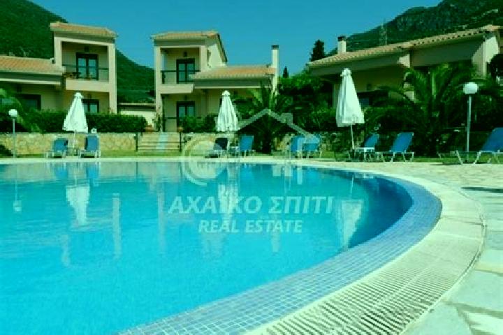 Lily, 38 — Escort in Efpalio, Greece