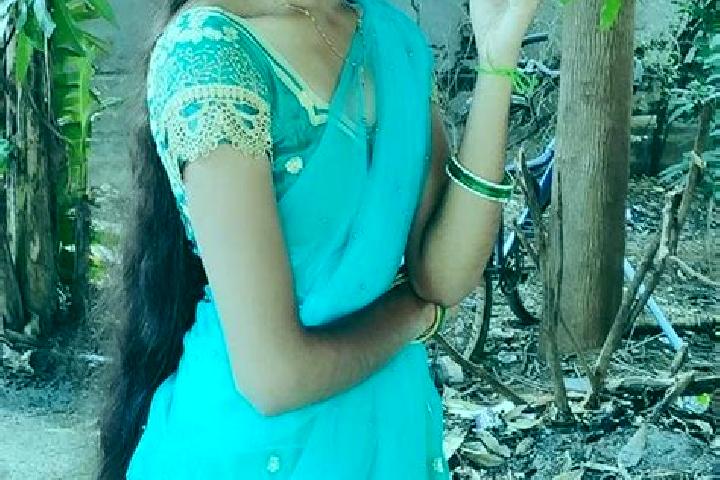 Lily, 38 — Escort in Giddalur, India