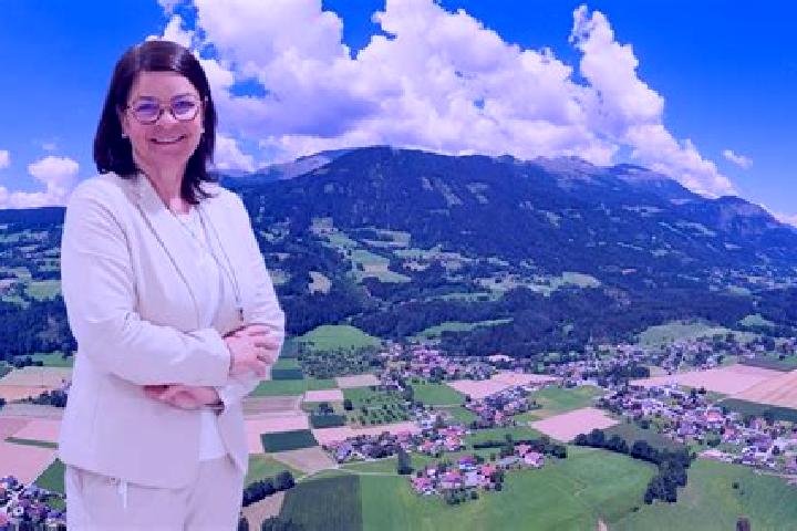 Lily, 38 — Escort in Lendorf, Austria