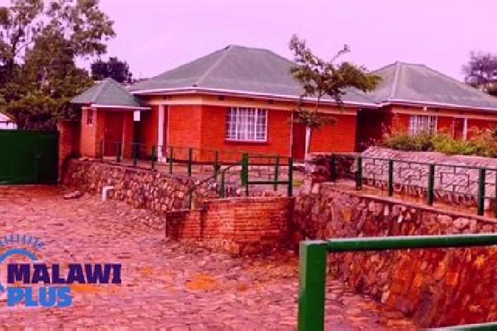 Lily, 38 — Escort in Ntcheu, Malawi