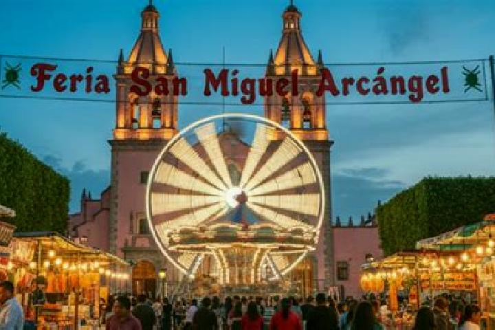 Lily, 38 — Escort in San Miguel Vindho, Mexico