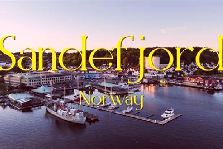 Lily, 38 — Escort in Sandefjord, Norway