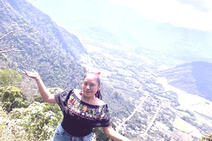 Lily, 38 — Escort in Tuxpanguillo, Mexico