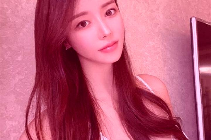Lily, 38 — Escort in Zerrenthin, Germany
