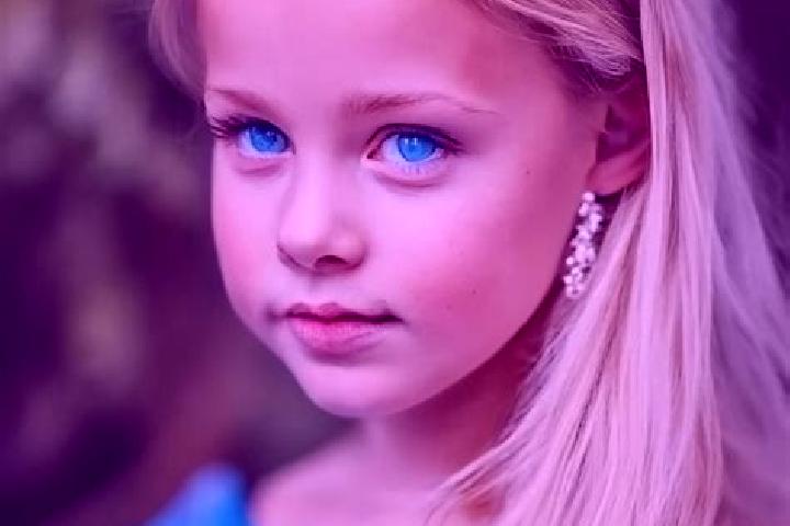 Lily, 39, a blonde blue-eyed mediterranean companion based in Sawaengha. Offering Fetish, Duos, Erotic Massage. Available for incall and outcall, day and eve...