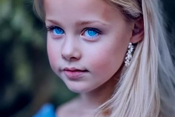 Lily, 39, a blonde blue-eyed middle eastern companion based in Teocotitla. Offering Tantra, GFE, Roleplay. Available for incall and outcall, overnight bookin...