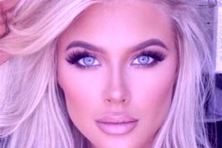 Lily, 39, a platinum blonde brown-eyed latina companion based in Dieppe. Offering Dinner Date, Striptease, Girlfriend Experience, Couples. Available for inca...
