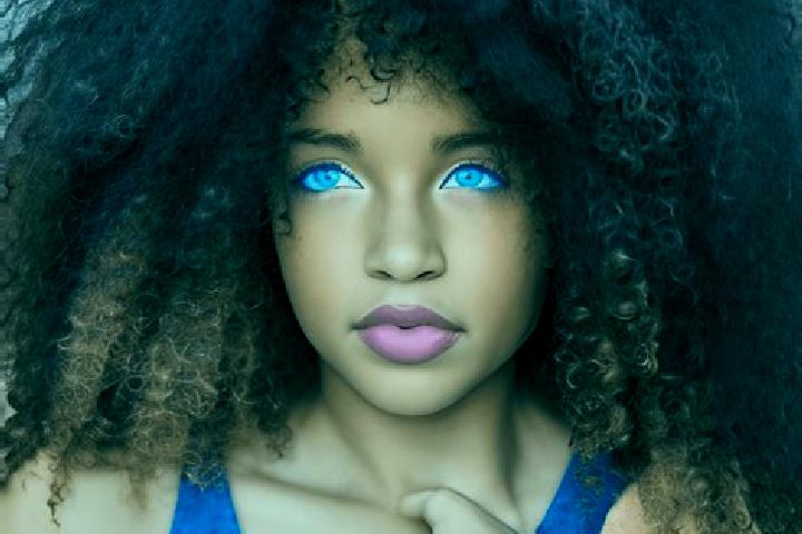 Lucy, 20, a black blue-eyed middle eastern companion based in Dulmarz. Offering A-Level, BDSM, OWO. Available for incall and outcall, day and evening dates.