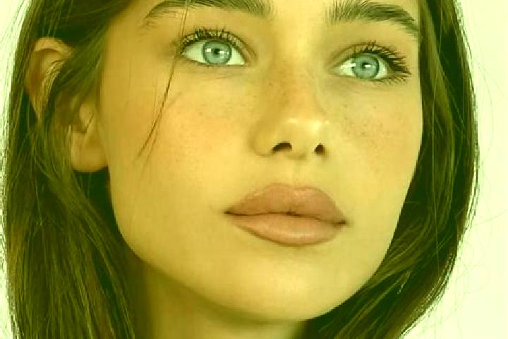 Lucy, 20, a brunette dark-eyed asian companion based in Castelvecchio Subequo. Offering CIM, Tantra, OWO. Available for incall and outcall, overnight booking...