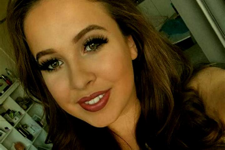 Lucy, 20, a chestnut green-eyed latina companion based in Beynam. Offering Couples, Travel Companion, A-Level, Striptease, Prostate Massage. Available for in...