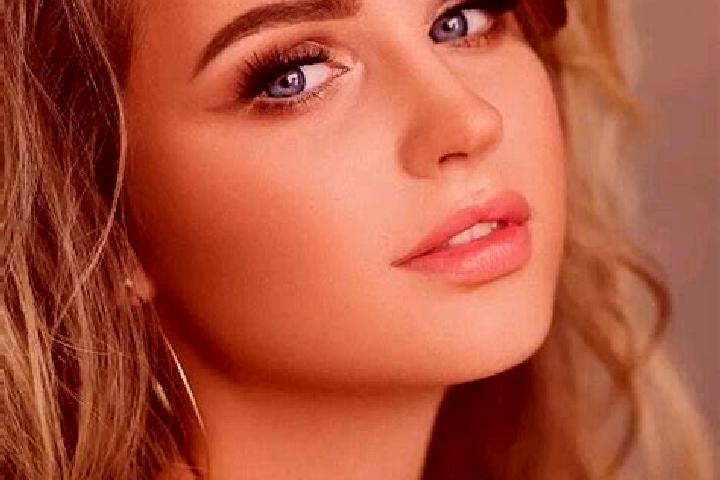 Lucy, 20, a dark blonde blue-eyed asian companion based in Al Hashimiyah. Offering BDSM, Prostate Massage. Available for incall and outcall, overnight bookin...