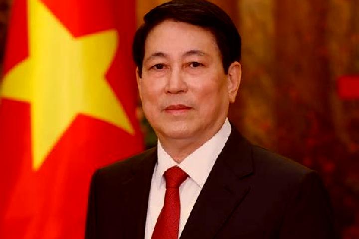 Lucy, 20 — Escort in Hoa Cuong, Vietnam