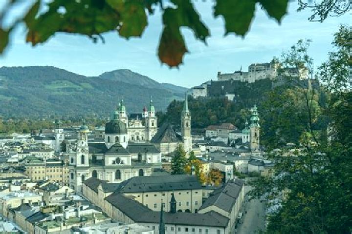 Lucy, 20 — Escort in Mitterhofen, Austria