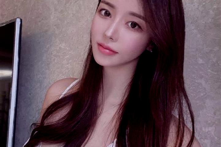 Lucy, 20 — Escort in Yagcilar, Turkey