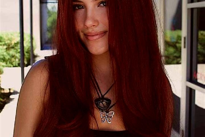 Lucy, 21, a auburn dark-eyed mixed companion based in Pavone Canavese. Offering Travel Companion, Massage, Girlfriend Experience. Available for incall and ou...