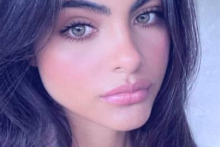 Lucy, 21, a blonde dark-eyed indian companion based in Langshan. Offering Tantra, Striptease, Dinner Date, CIM. Available for incall and outcall, day and eve...