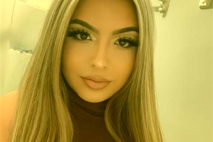 Lucy, 21, a blonde dark-eyed latina companion based in Asprovalta. Offering 69, Striptease, OWO. Available for incall and outcall, day and evening dates.