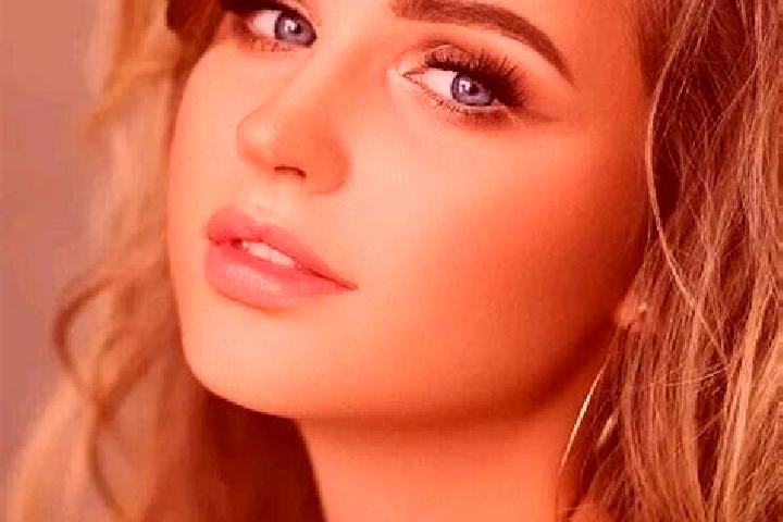 Lucy, 21, a dark blonde blue-eyed mediterranean companion based in Ko Samui. Offering Striptease, Tantra, Roleplay. Available for incall and outcall, overnig...