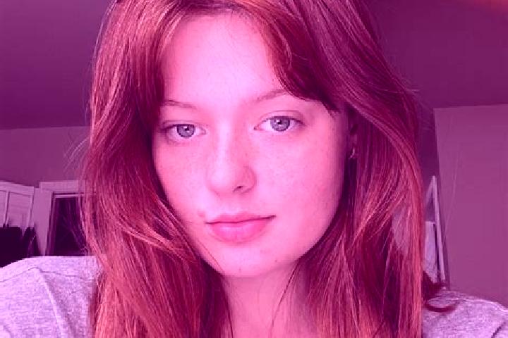 Lucy, 21, a red grey-eyed mixed companion based in Copperfield. Offering Overnight, Striptease, BDSM. Available for incall and outcall, overnight bookings av...