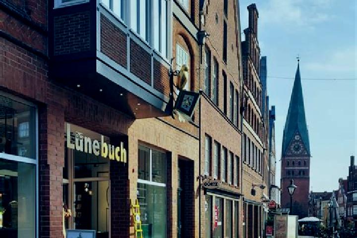 Lucy, 21 — Escort in Neu Wulmstorf, Germany