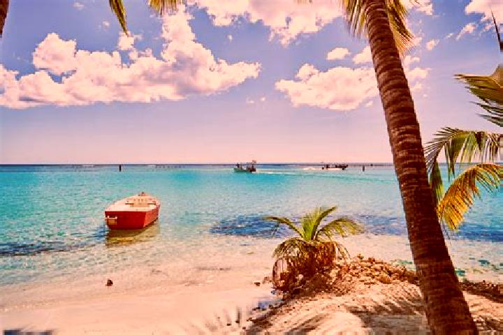 Lucy, 22 — Escort in Boca Chica, Dominican Republic