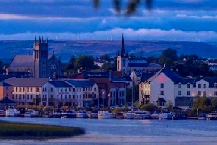 Lucy, 22 — Escort in Carrick-on-Shannon, Ireland