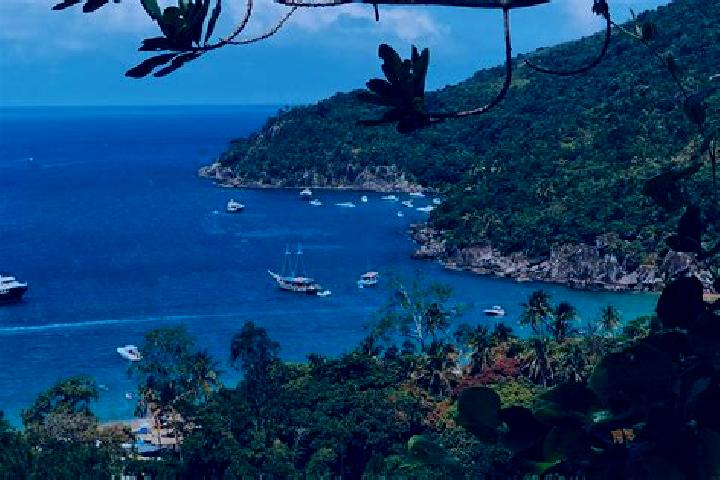 Lucy, 22 — Escort in Ilhabela, Brazil