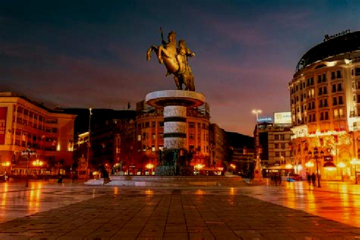 Lucy, 22 — Escort in Pirok, North Macedonia