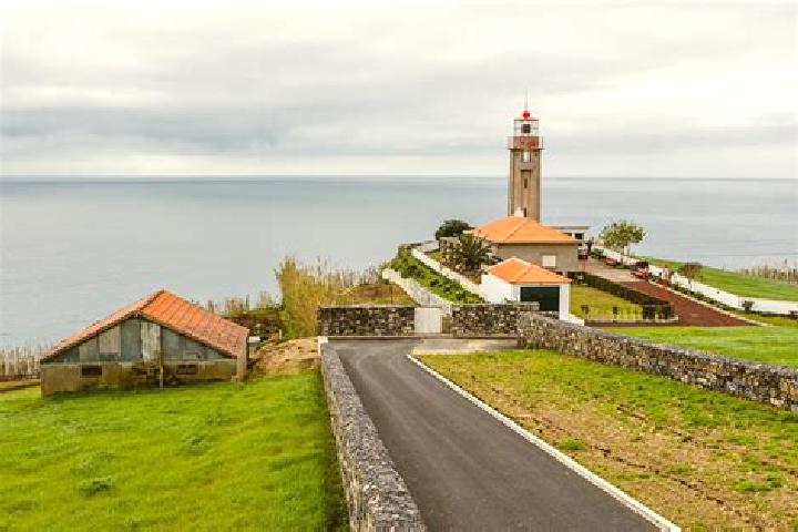 Lucy, 22 — Escort in Ponta Garca, Portugal