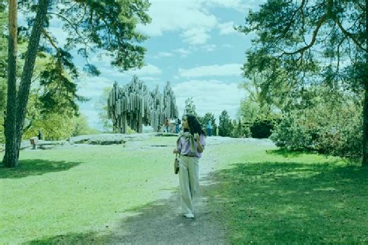 Lucy, 22 — Escort in Suurmetsae, Finland