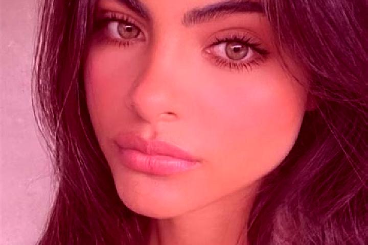 Lucy, 23, a black green-eyed latina companion based in Sartilly. Offering Duos, Prostate Massage, Travel Companion. Available for incall and outcall, day and...
