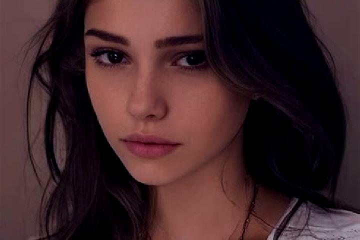 Lucy, 23, a red hazel-eyed slavic companion based in Kamensk-Shakhtinsky. Offering CIM, A-Level, Erotic Massage, Girlfriend Experience. Available for incall ...