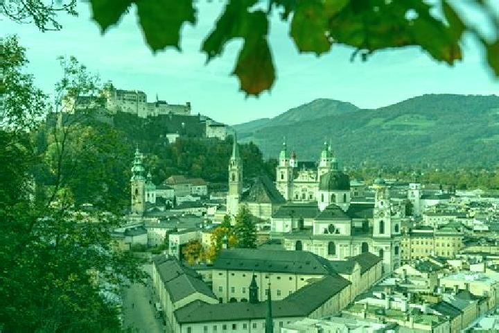 Lucy, 23 — Escort in Oberlangenberg, Austria
