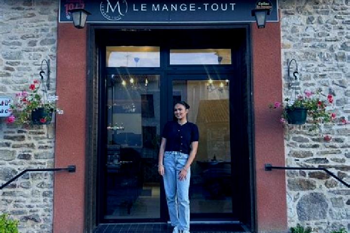 Lucy, 23 — Escort in Rancon, France