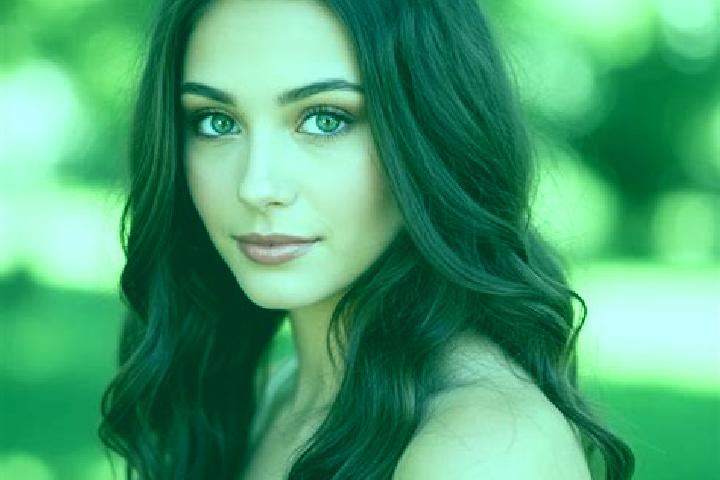 Lucy, 24, a brunette hazel-eyed latina companion based in Zaberezh. Offering Party Girl, Erotic Massage, BDSM. Available for incall and outcall, day and even...