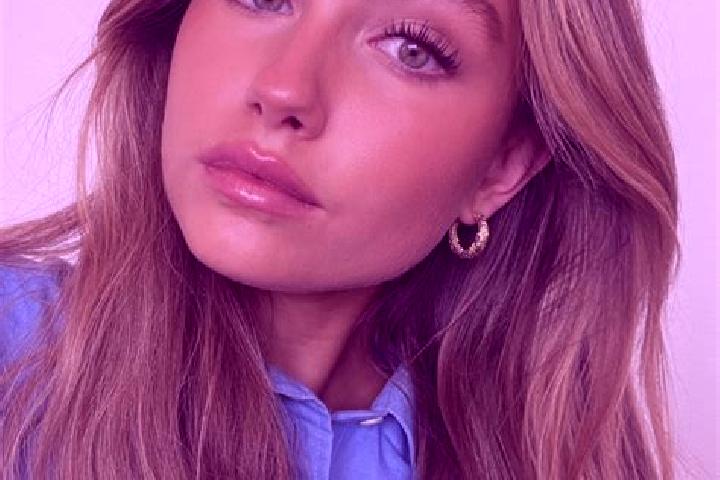 Lucy, 24, a dark blonde green-eyed mixed companion based in Silver Spring. Offering Domination, Travel Companion, Massage, CIM, Roleplay. Available for incal...