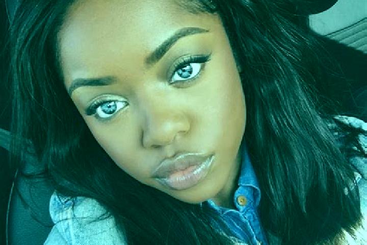 Lucy, 24, a red blue-eyed ebony companion based in Sobradinho. Offering Erotic Massage, A-Level, Prostate Massage, Tantra, Travel Companion. Available for in...
