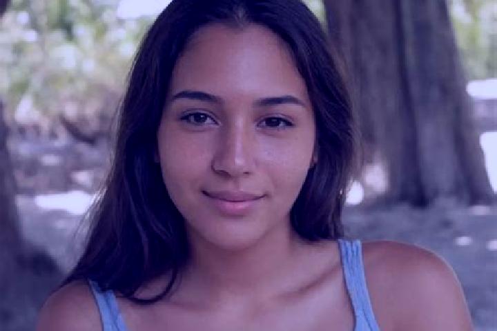 Lucy, 24 — Escort in Arauli, Honduras