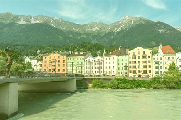 Lucy, 24 — Escort in Bromberg, Austria